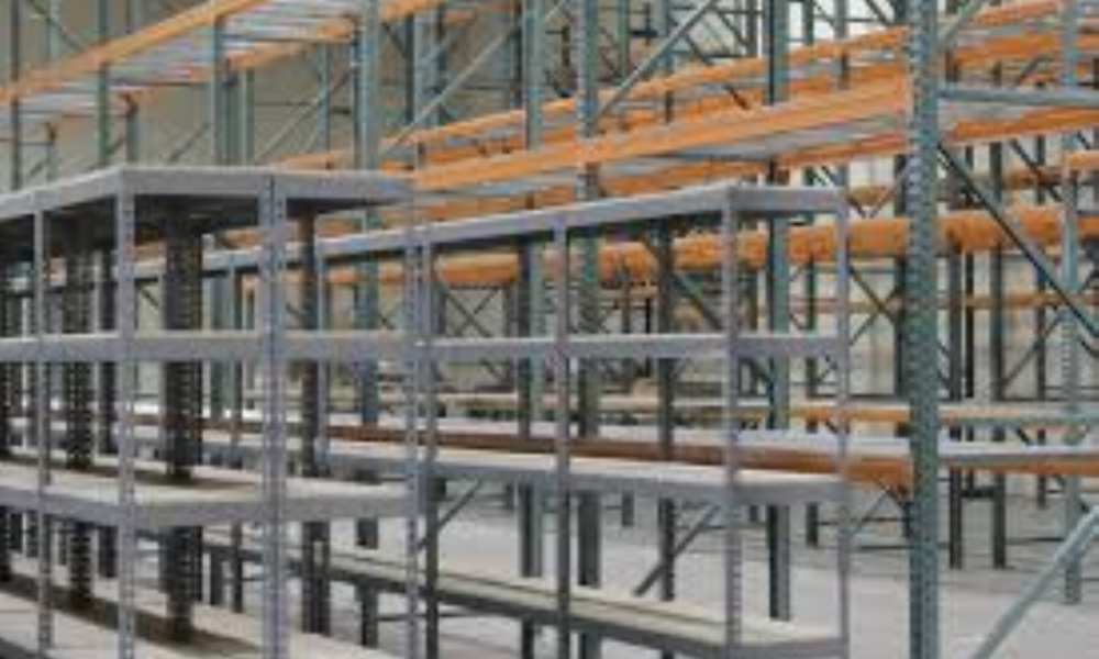 Boost Warehouse Safety and Efficiency with Proper Shelving