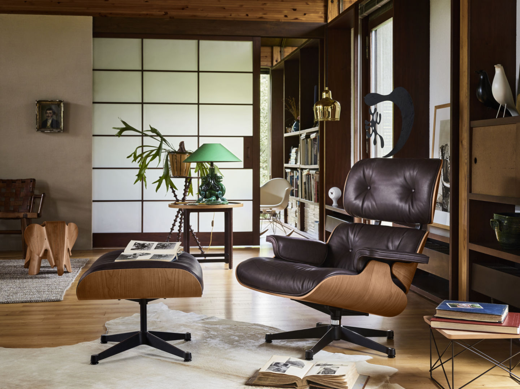 Mid-Century Designer Chairs: Where Design Meets Everyday Comfort