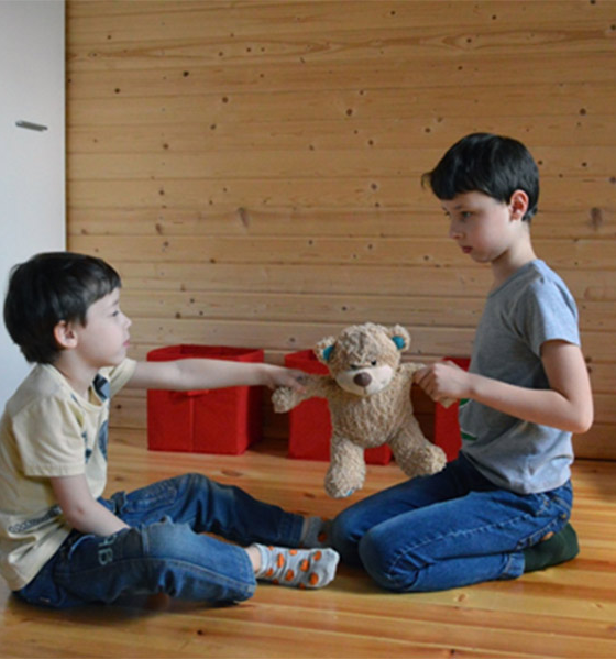 How to Deal with Sibling Jealousy When One Child Receives More Attention