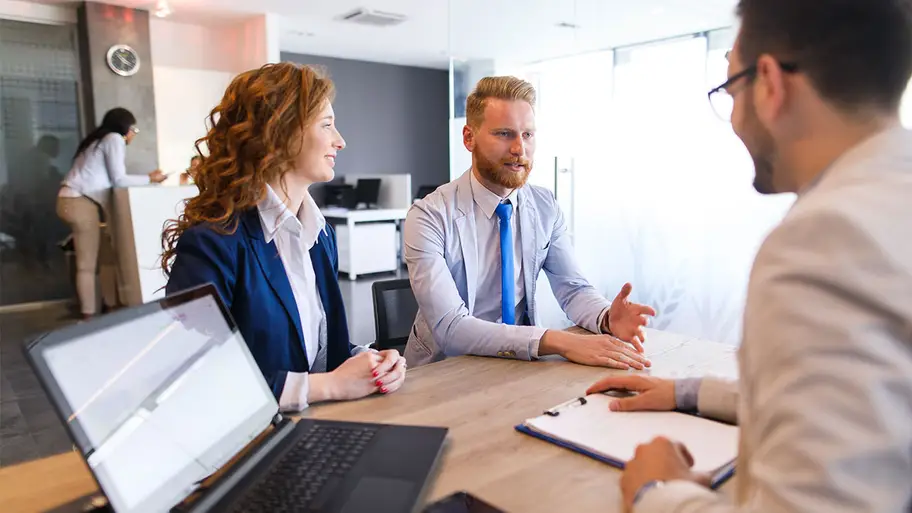 How a Mortgage Broker Can Improve Your Chances of Mortgage Approval
