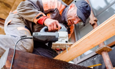 Get Smoother Wood Surfaces With the Right Power Belt Sander